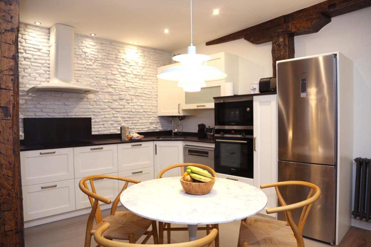 Apartamento Premium En Pleno Casco Viejo De Bilbao Extérieur photo